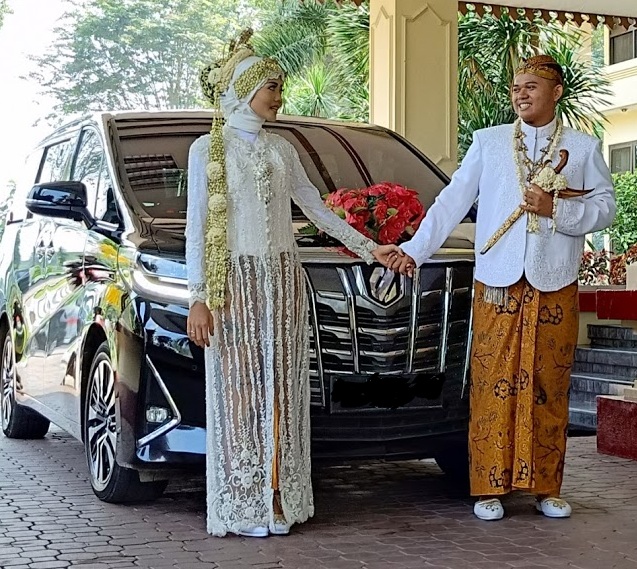 rental sewa alphard putih surabaya, sentosa jaya group vip cars surabaya